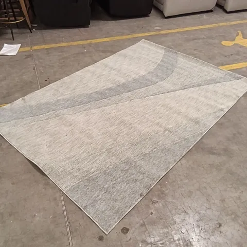 QUALITY DESIGNER AREA RUG - APPROXIMATELY 228CM X 156CM