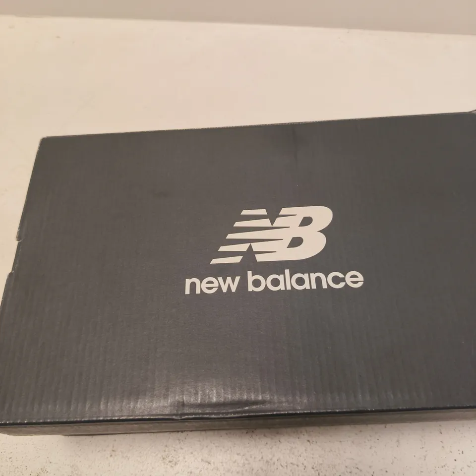 NEW BALANCE MS327CWB SNEAKERS – MEN'S, UK 6 (US 6.5)