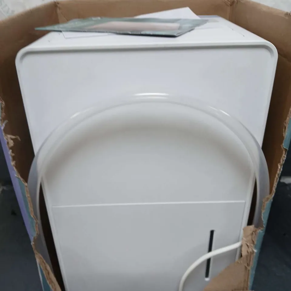 BOXED DAEWOOD 20L DEHUMIDIFIER - COLLECTION ONLY 