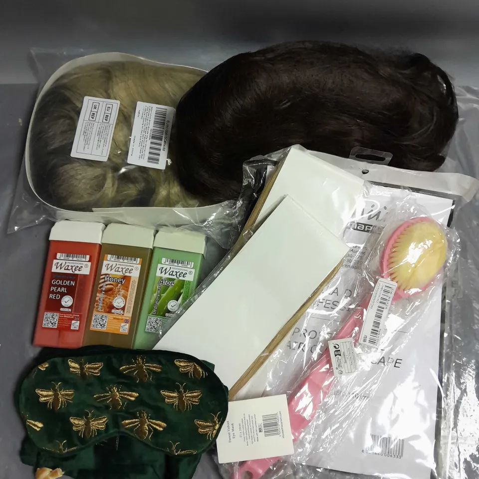 BOX OF APPROXIMATELY 15 ASSORTED COSMETIC ITEMS TO INCLUDE - ELIZABETH SCARLET SLEEP MASK - WAXEE DEPILATORY WAX - GAMMAPIU HAIR CUTTING CAPE - ETC