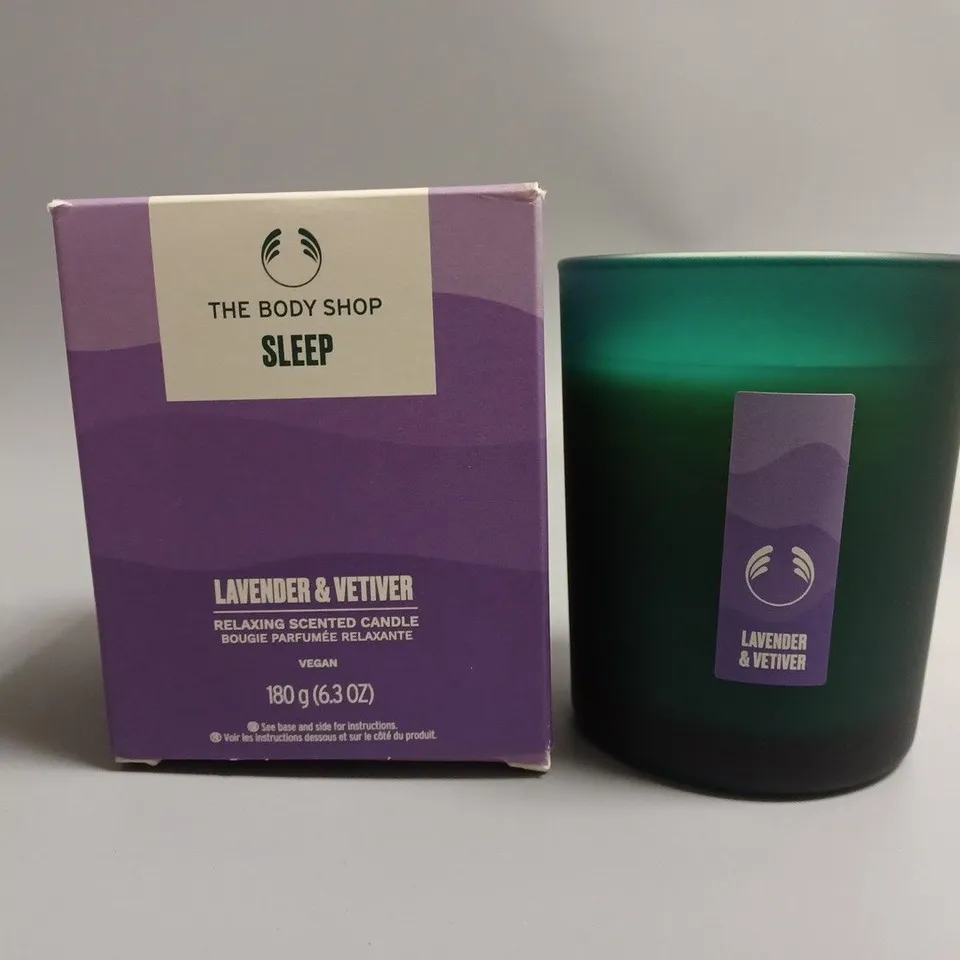THE BODY SHOP SLEEP LAVENDER & VETIVER RELAXING SCENTED CANDLE