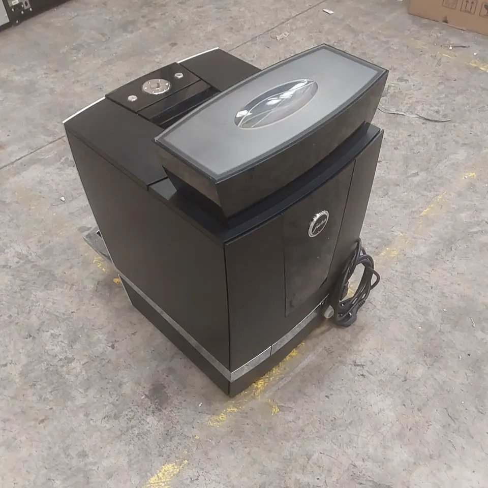 GIGA X3C PROFESSIONAL BTC COMMERCIAL COFFEE MACHINE
