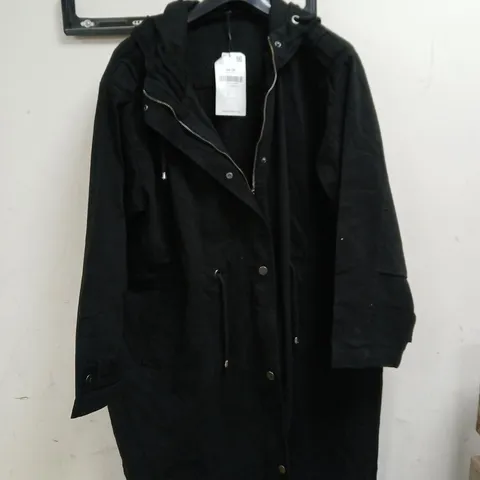 YOURS CLOTHING BLACK HOODED COTTON PARKA COAT - SIZE 20