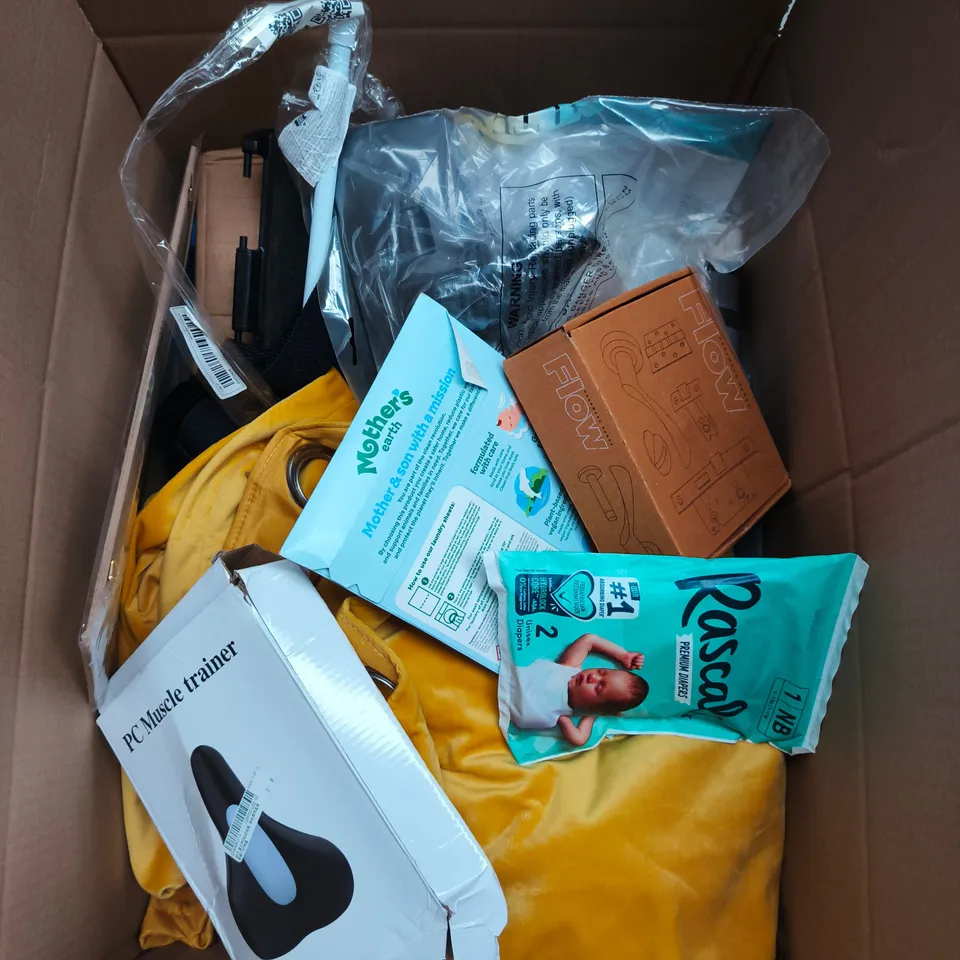 APPROXIMATELY 15 ASSORTED HOUSEHOLD PRODUCTS TO INCLUDE MUSCLE TRAINERS , PREMIUM DIAPERS , ETC 