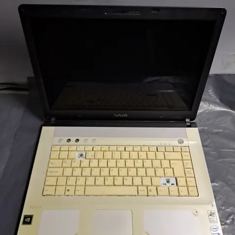 SONY PCG-7H2M LAPTOP