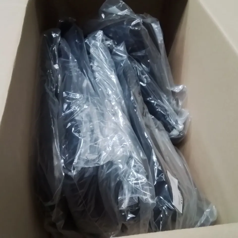 BOXED BRAND NEW APPROXIMATELY 8 JULIPA SLIM FIT JEANS INDIGO SIZE 26