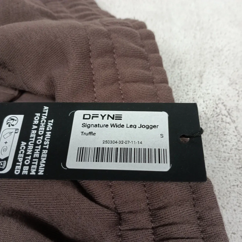 DFYNE SIGNATURE WIDE LEG JOGGER TRUFFLE SMALL