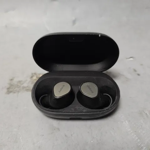 JABRA BLUETOOTH EARBUDS IN BLACK