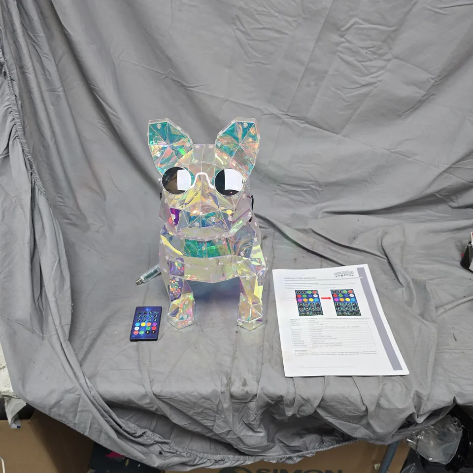 HOLOGRAPHIC CRYSTAL DOG LED LAMP WITH REMOTE – COLOUR-CHANGING HOME DECOR .SANTA EXPRESS LED IRIDESCENT MULTI FUNCTION SHAPES FRENCH BULLDOG . NOT TESTED .