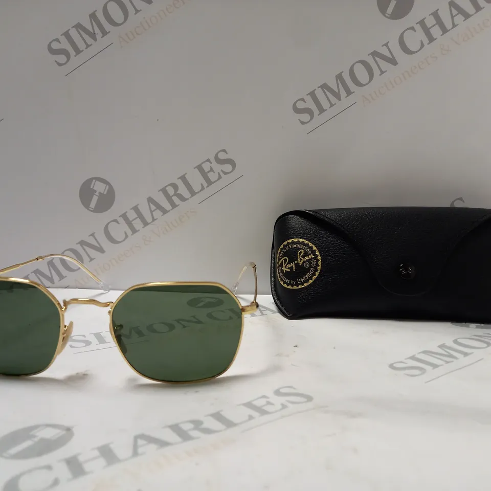 BOXED RAY-BAN RB3694 JIM SUNGLASSES