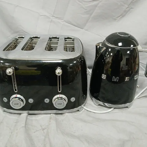 SMEG 50'S STYLE 4-SLICE TOASTER - BLACK