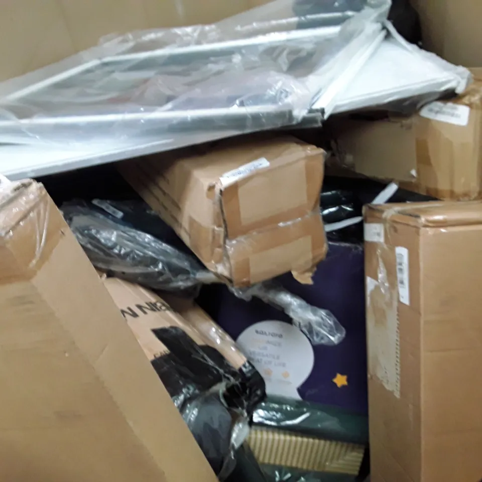 PALLET TO CONTAIN AN ASSORTMENT OF HOUSEHOLD ITEMS TO INCLUDE TENTS, CAT SCRATCHER, POOL CUES AND BABY HIGH CHAIR ECT