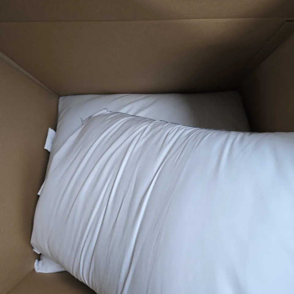 4 X STANDARD SIZE SILENT NIGHT PILLOWS