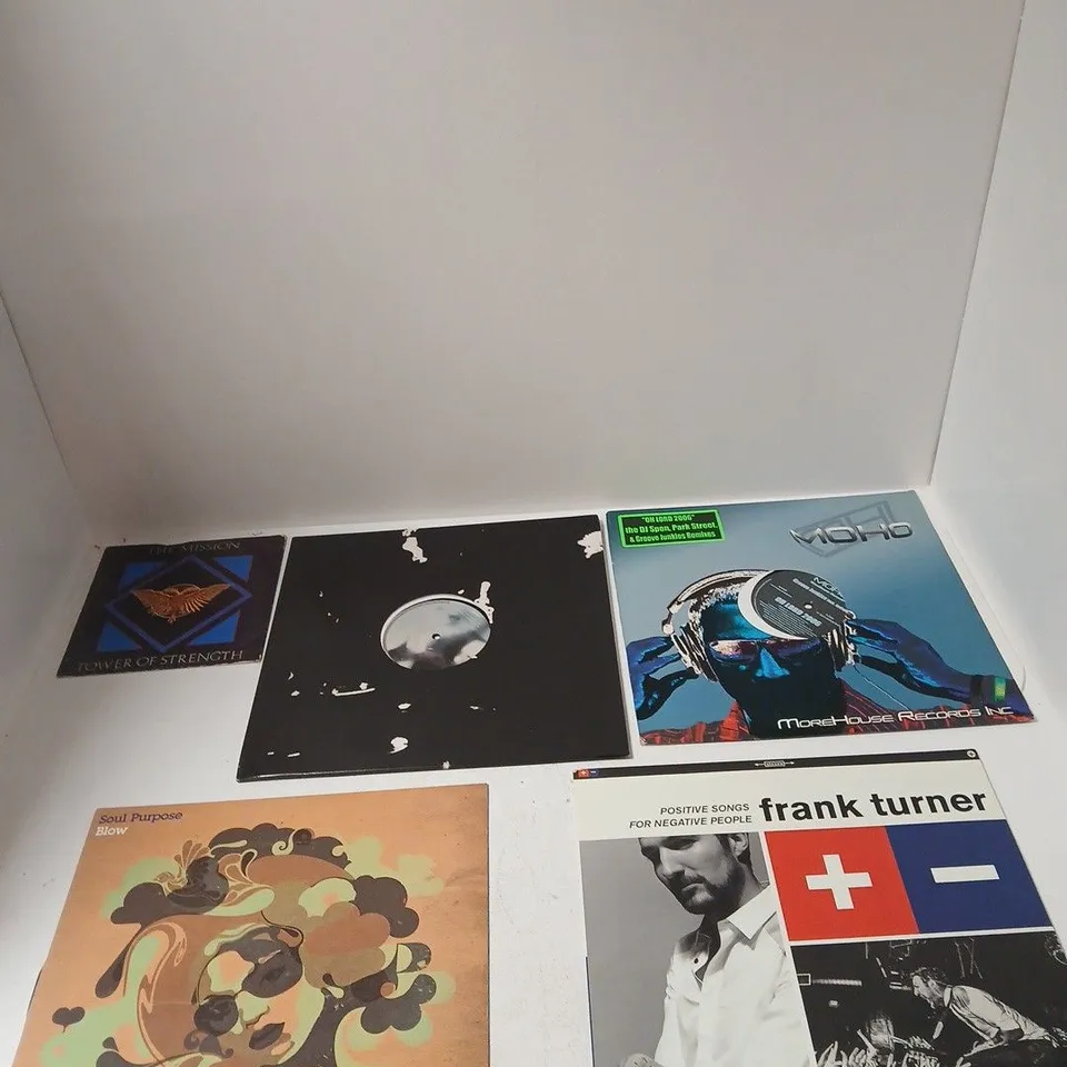 APPROXIMATELY 10 ASSORTED VINYL'S INCLUDING THE MISSION TOWER OF STRENGTH, MOHO GROOVE JUNKIES AND FRANK TURNER POSITIVE SONGS FOR NEGATIVE PEOPLE
