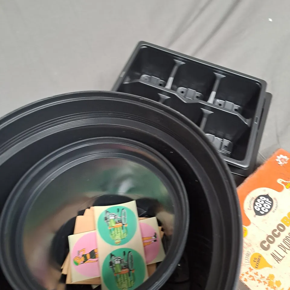 BOX OF PLANTERS AND COMPOST - POT GANG