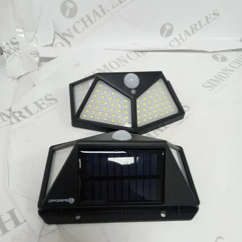 BUILDCRAFT 400 LUMENS SOLAR SECURITY LIGHT