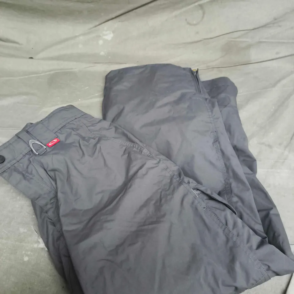 OAKLEY WIDE LEG TROUSERS SIZE M  