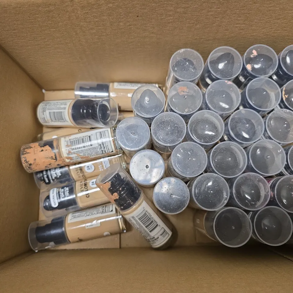 BOXED OF APPROXIMATELY 30 REVLON COLORSTAY 295 DUNE 