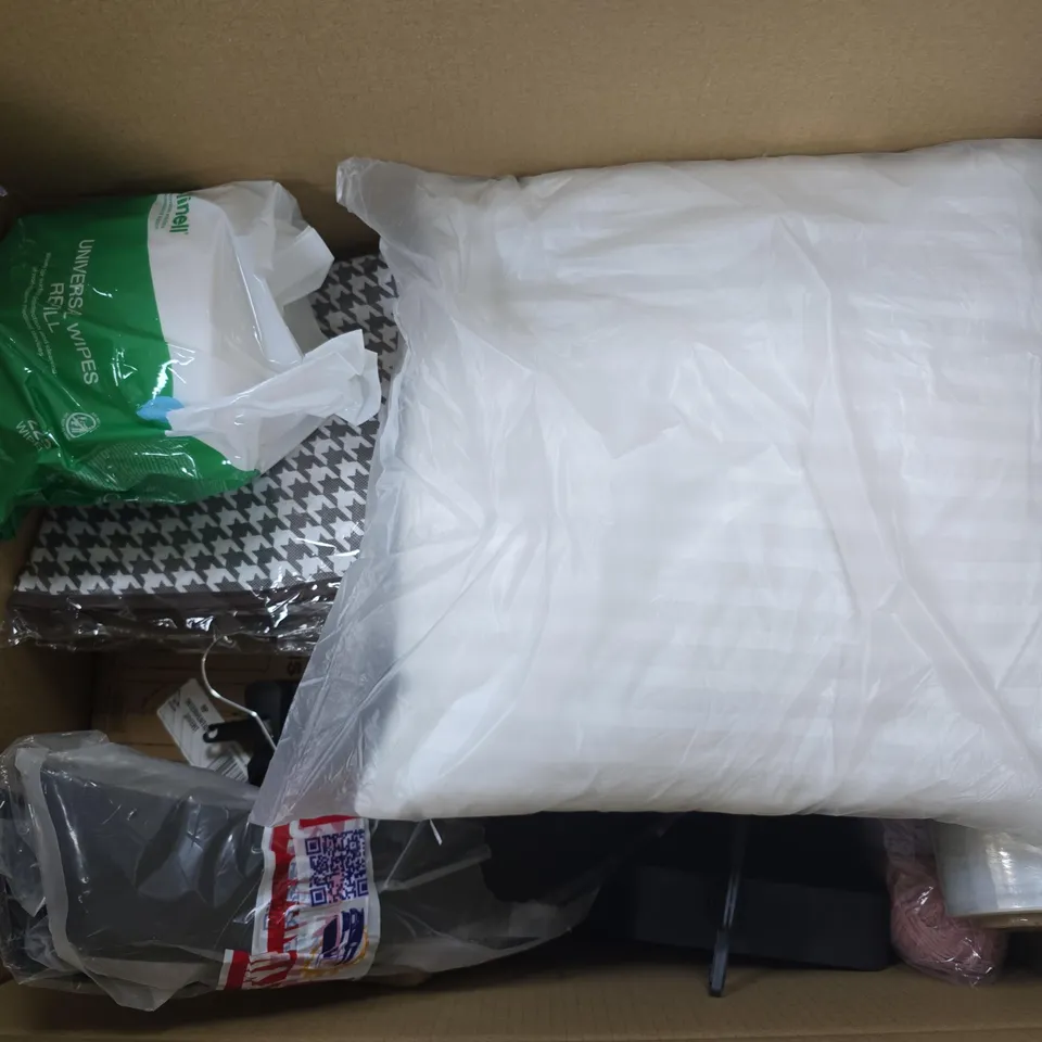 APPROXIMATELY 15 ASSORTED HOUSEHOLD PRODUCTS TO INCLUDE SHRINK WRAP, BT ROUTER, UNIVERSAL WIPES REFILL, ETC - COLLECTION ONLY