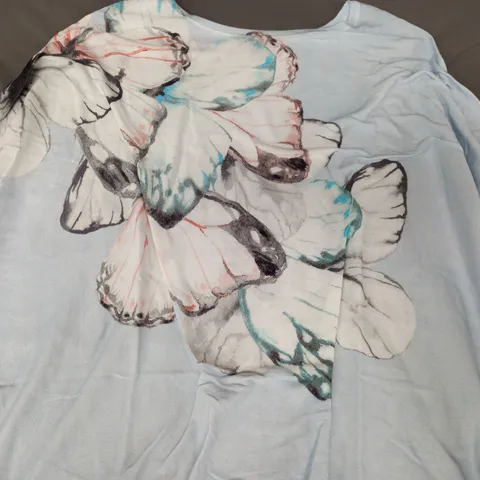 PHASE EIGHT BUTTERFLY JUMPER IN LIGHT BLUE SIZE XL