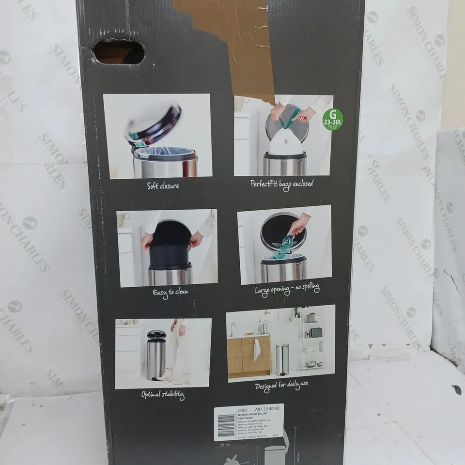 BOXED BRABANTIA NEWICON PEDAL BIN 30 LITRE