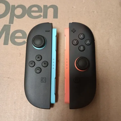 NINTENDO SWITCH JOY-CON CONTROLLERS PAIR 