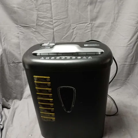 AMAZON BASICS PAPER SHREDDER – BLACK