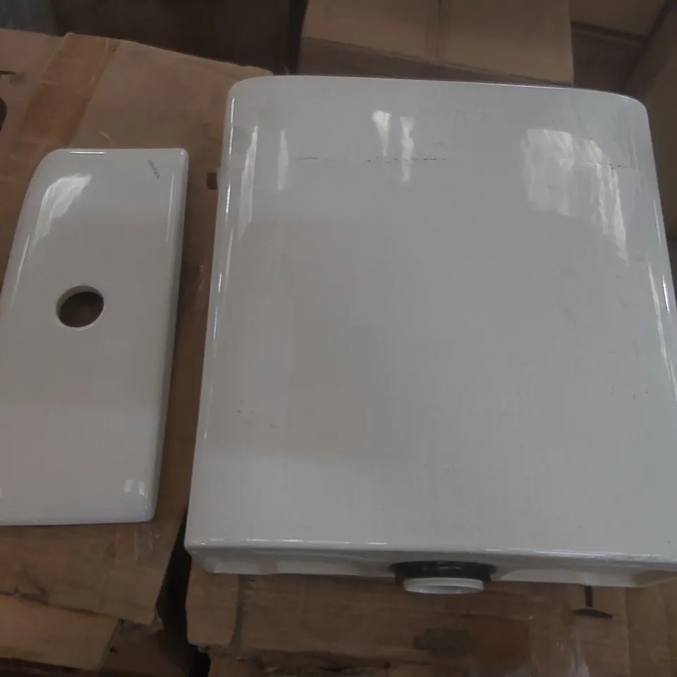BOXED LAUFEN PALACE - FLUSH CISTERN