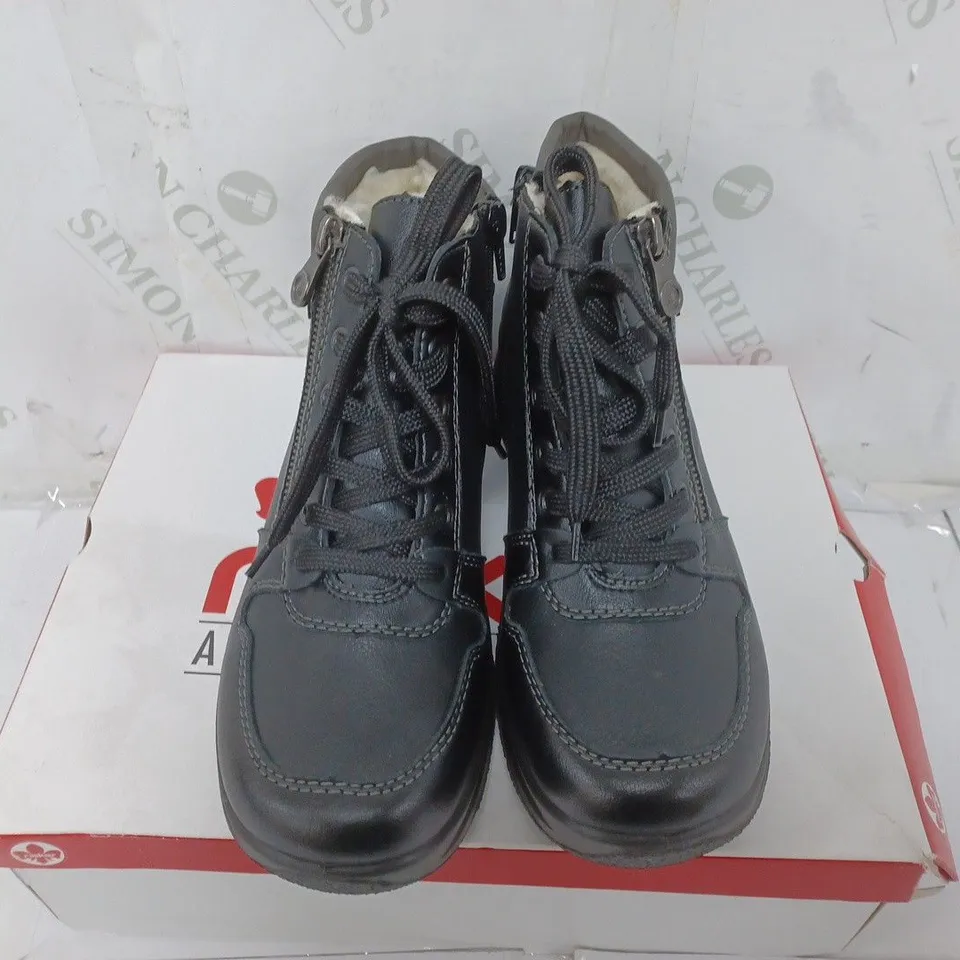 BOXED RIEKER WATER RESISTANT BOOTS IN BLACK - SIZE 38