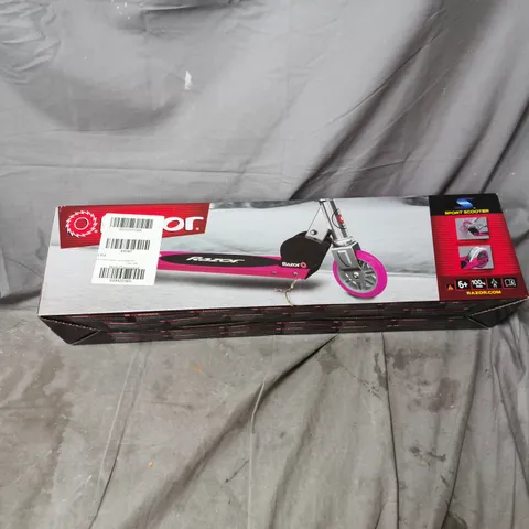 RAZOR SPORTS SCOOTER 