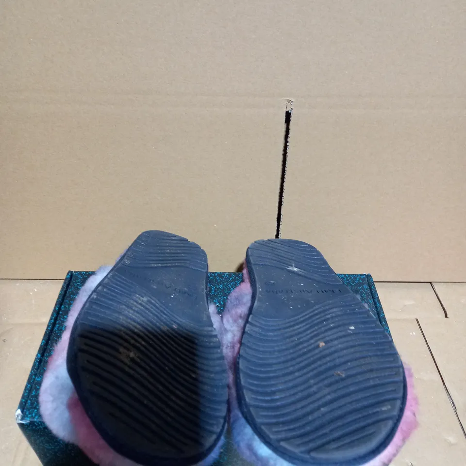 EMU AUSTRALIS MAYBERRY SLIPPERS - SIZE 8