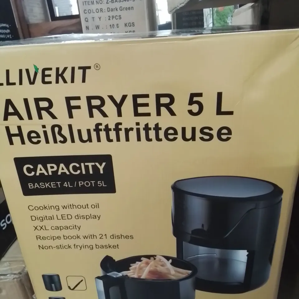 BOXED 5L FAMILY SIZE LARGE AIR FRYER WITH DIGITAL DISPLAY