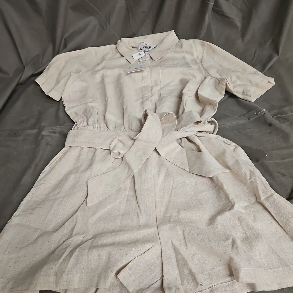GINI SHORT SLEEVE PLAYSUIT IN BEIGE SIZE 10
