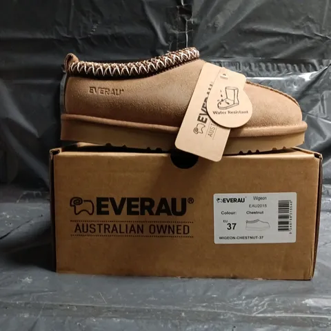 BOXED PAIR OF EVERAU WIGEON SHOES IN CHESTNUT SIZE EU 37