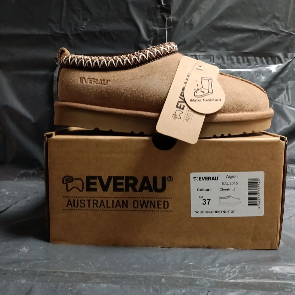 BOXED PAIR OF EVERAU WIGEON SHOES IN CHESTNUT SIZE EU 37