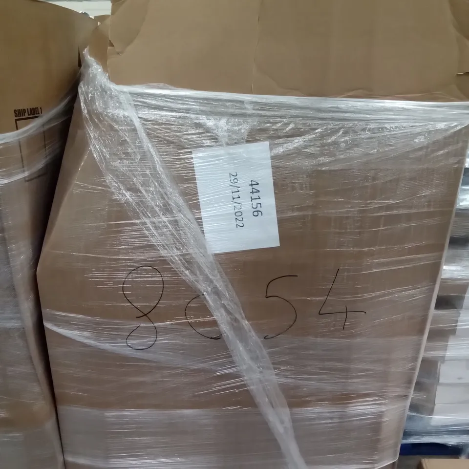 PALLET OF ASSORTED ITEMS INCLUDING HOMIDEC, GREEN CHRISTMAS TREE, JAJALUYA OFFICE CHAIR, LAPTOP TABLE