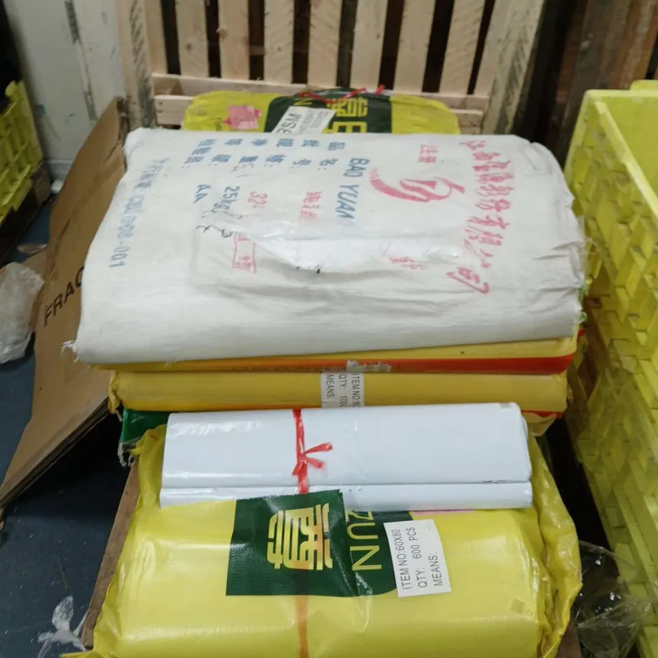 PALLET OF APPROX 2500 POSTAL BAGS IN VARIOUS SIZES 