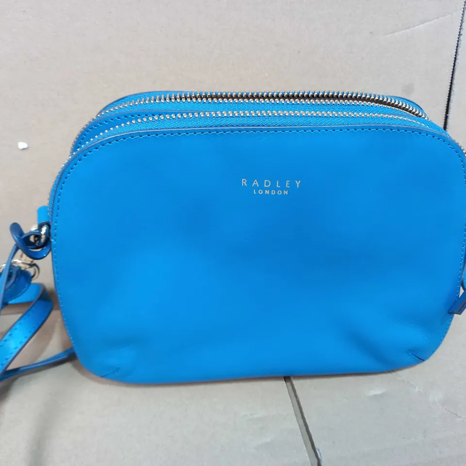 RADLEY CROSSBODY ZIP HANDBAG - BLUE