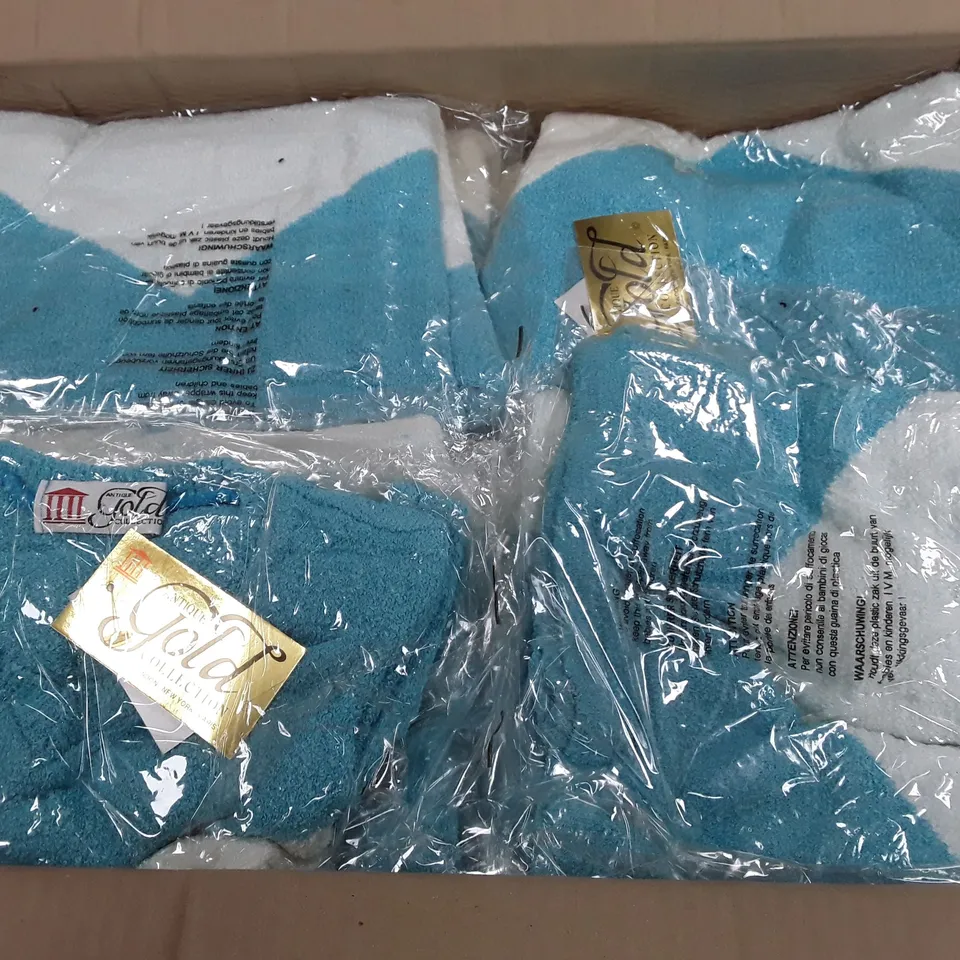 LOT OF APPROXIMATELY 70 BLUE/WHITE V-NECK JUMPERS - SIZE UNSPECIFIED 