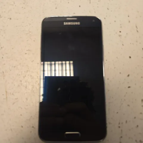 SAMSUNG GALAXY S5 SMARTPHONE – BLACK