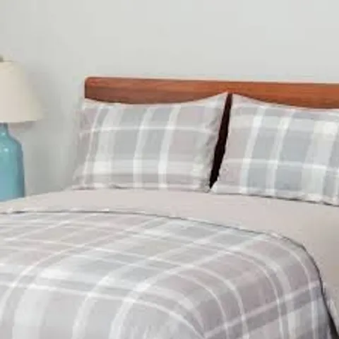 COZEE HOME FLANNELSOFT PRINTED 4 PIECE DUVET SET KING SIZE GREY