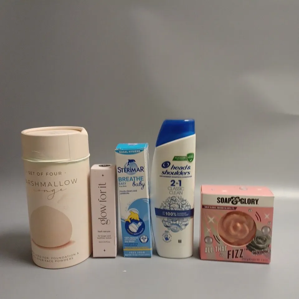 LOT OF APPROXIMATELY 20 COSMETICS ITEMS TO INCLUDE SHAMPOO , NIGHT CREAM AND SERUM 