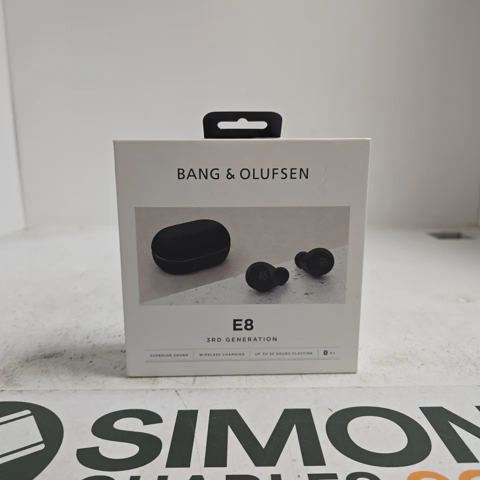 BANG & OLUFSEN BEOPLAY E8 3RD GENERATION WIRELESS EARBUDS – CASE & TIPS