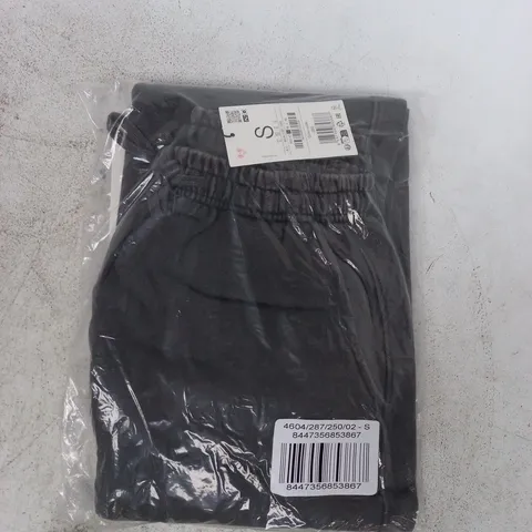 BAGGED STRADIVARIUS JOGGERS IN GUN METAL SIZE SMALL