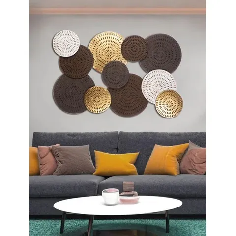 BOXED HANDMADE ABSTRACT WALL DECOR ON METAL 