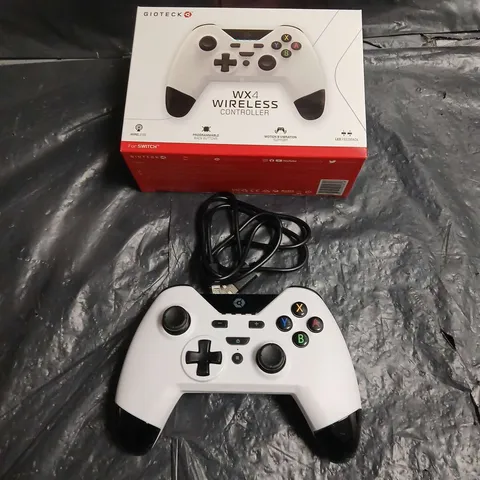 GIOTECK WX4 WIRELESS CONTROLLER – WHITE – BOXED