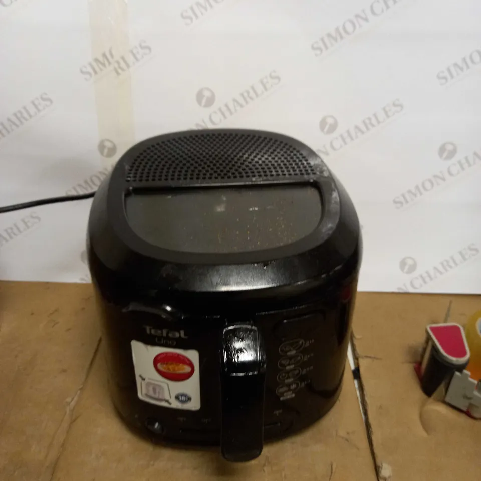 TEFAL UNO FF203840 DEEP FAT FRYER BLACK