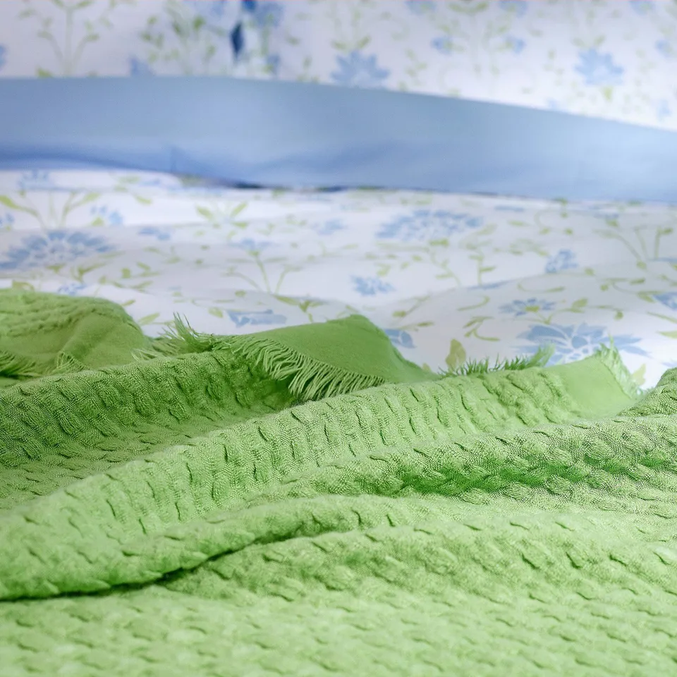 COZEE HOME LIGHTWEIGHT TEXTURED THROW WITH FRINGE DETAIL