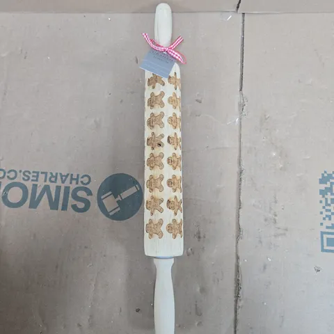 3 GISELA GRAHAM GINGERBREAD MEN ROLLING PINS