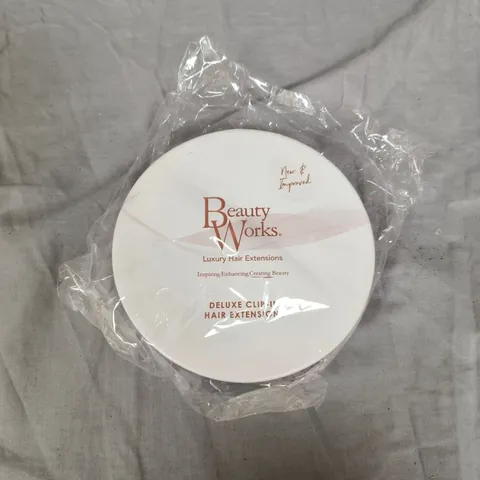 BOXED BEAUTY WORKS 20" CLIP-IN HAIR EXTENSION IN MOCHA MELT